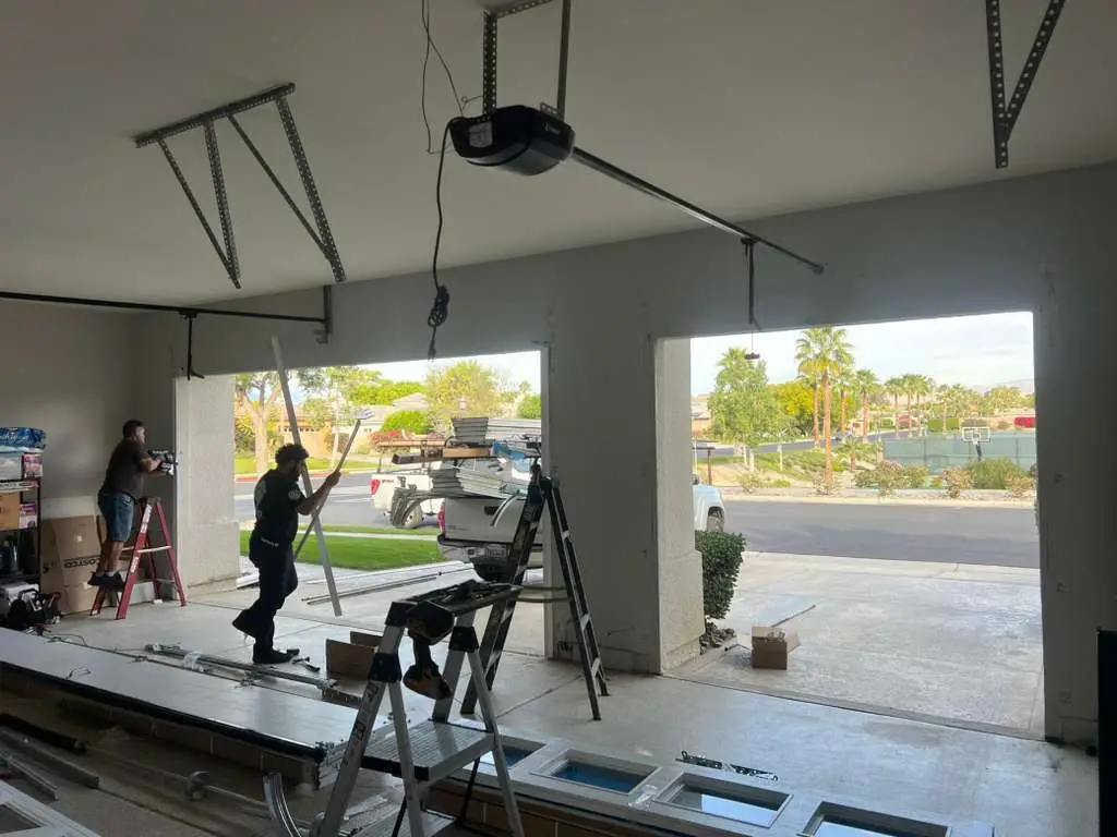 garage door repair indian wells